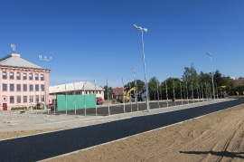 Výstavba víceúčelového sportovního hřiště v obci Chroustovice